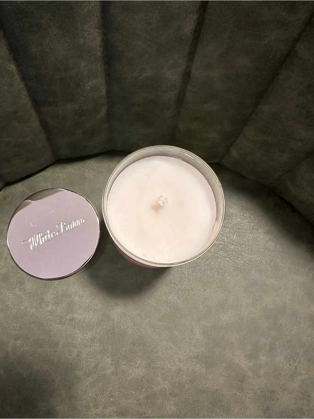 Raspberries & Whipped Vanilla Scented Candle - Pink